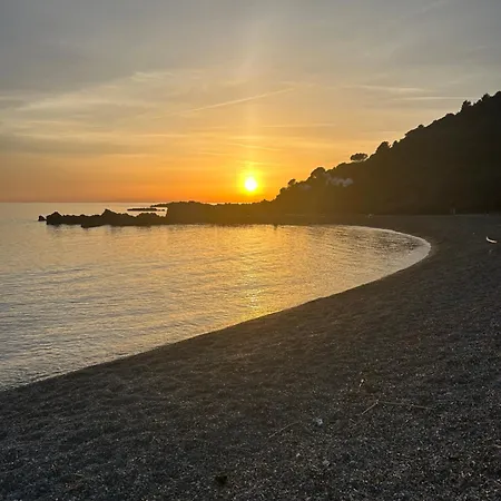 Residenza Belvedere - Lemon With Terrace & Garden Near The Sea Scalea