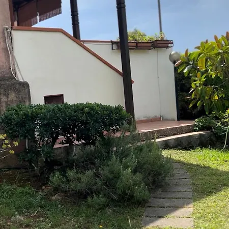 Residenza Belvedere - Lemon With Terrace & Garden Near The Sea Scalea