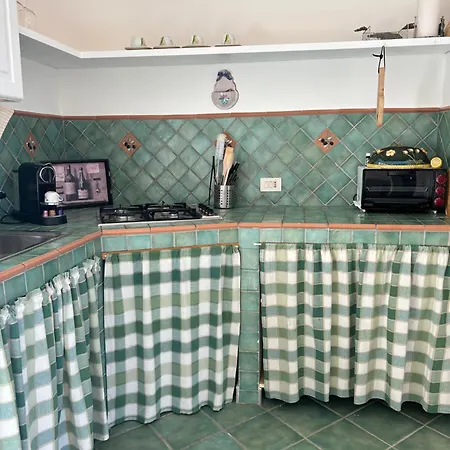 Apartment Residenza Belvedere - Lemon With Terrace & Garden Near The Sea *