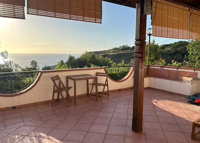 Residenza Belvedere - Lemon With Terrace & Garden Near The Sea *